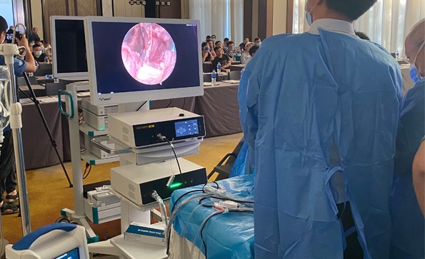 益柯達4K醫(yī)用內(nèi)窺鏡攝像系統(tǒng)在眼內(nèi)鏡微創(chuàng)外科的應(yīng)用